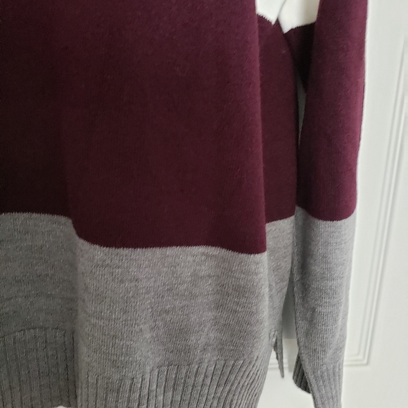Colorblock Sweater [NWT] - Picture 3 of 11